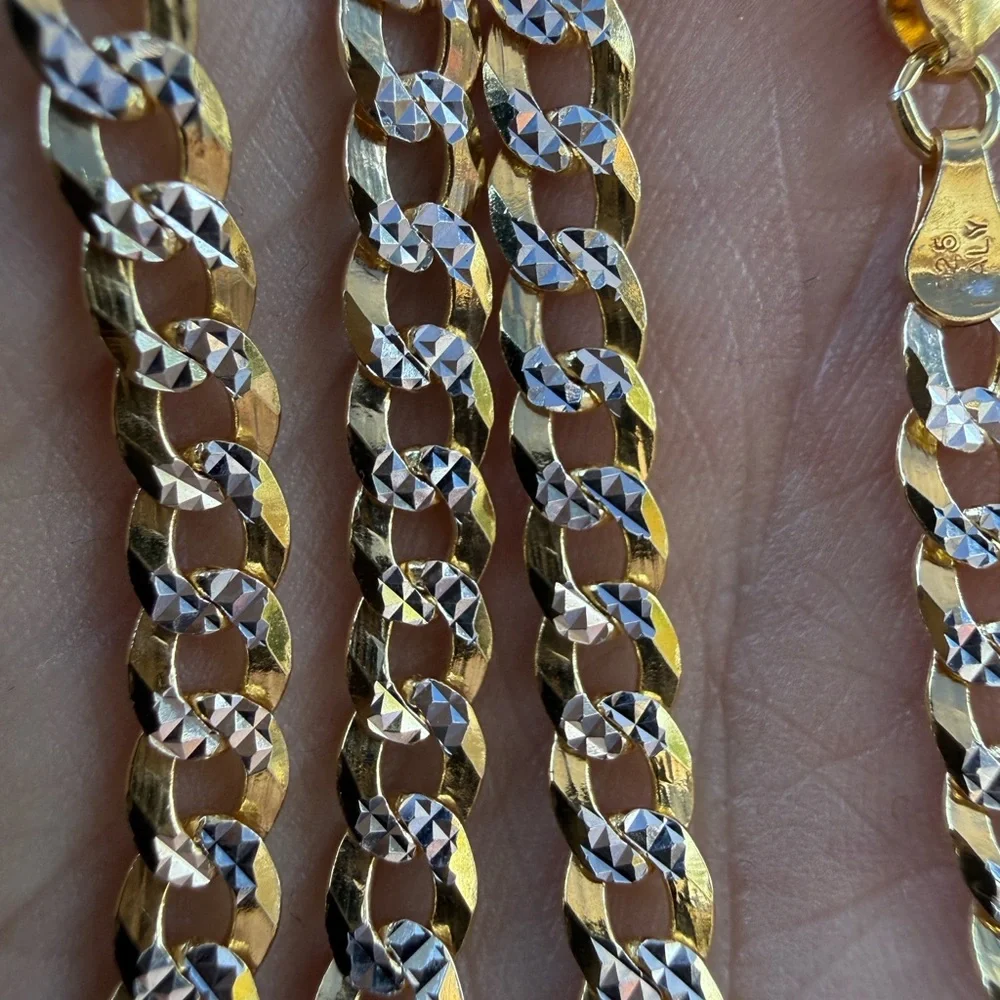 20 inch Pave Diamond Cut Curb Cuban 
925 with 14k Gold Vermeil- 5.2MM, 14.36gram - Picture 4 of 6